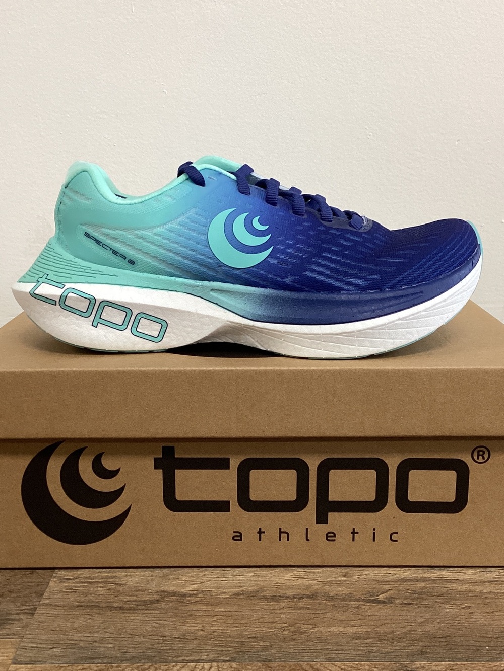 Women’s Topo Specter 2
